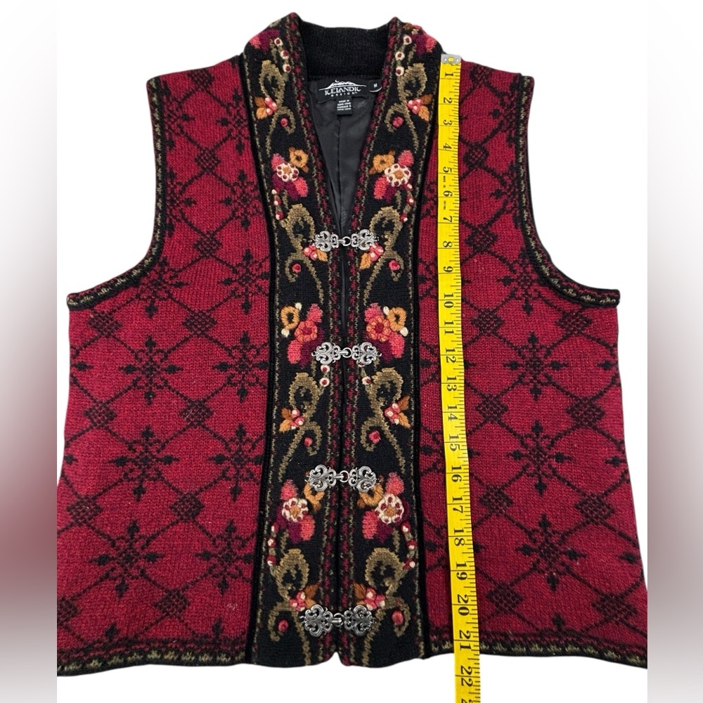 Icelandic Design | Vintage Nordic Wool‎ Vest | Medium | Excellent condition!! - Picture 4 of 6
